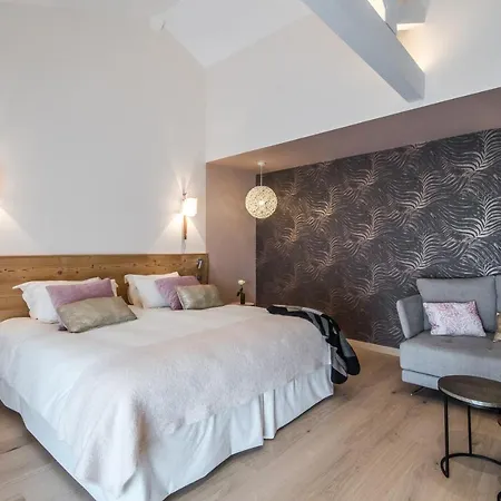 Chateau De Massillan Hotel Uchaux