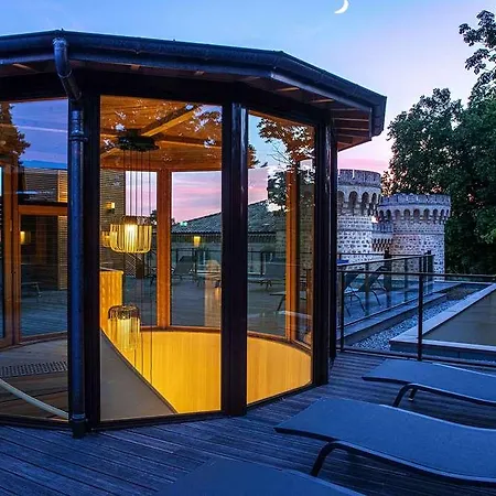 Chateau De Massillan 4* Uchaux