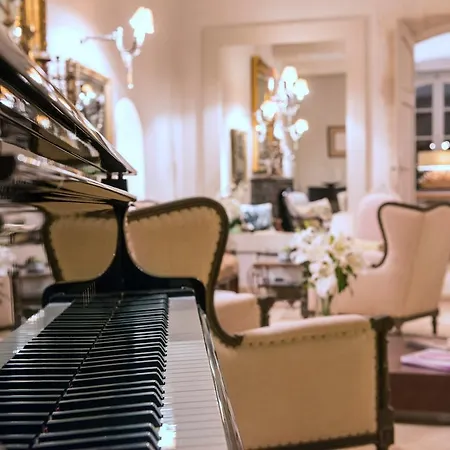 Hotel Chateau De Massillan 4*